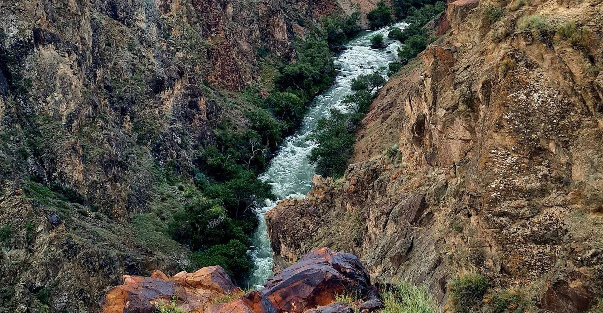 Excursión de un día a Almaty, Kolsai Lake, Kaindy Lake y Charyn Canyon - Hizvo