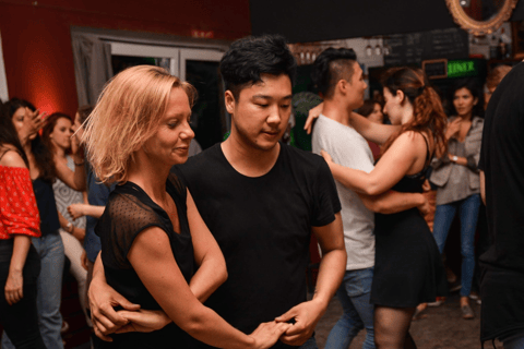 Zero to salsa for beginners