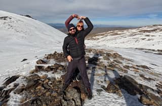 Schneeschuhwandern und Rodeln in der Sierra Nevada ab Sevilla