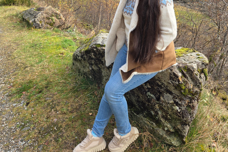 Bergen Private Tour: Waterfalls of Hardanger with a Snack