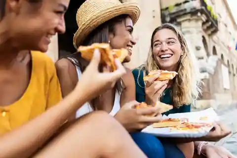 Milano Food Tasting box- Audio Guided Tour with Food Tasting