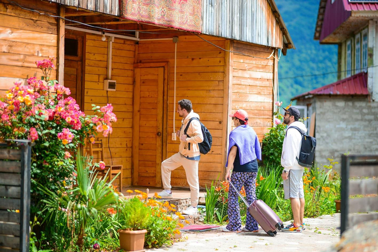 من باتومي: أغاني ونكهات قرية ميريسي