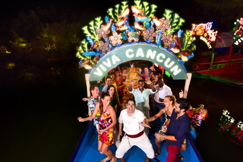 Depuis Playa del Carmen : entrée au parc Xoximilco tout compris.Entrée au parc Xoximilco avec transport haut de gamme