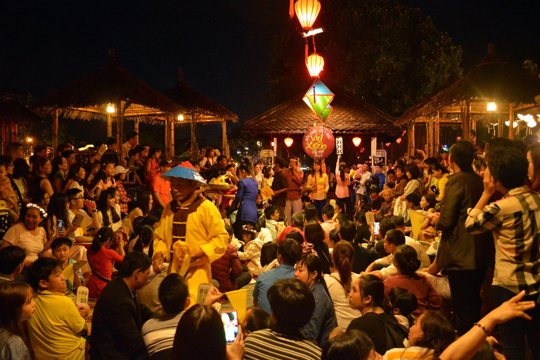 Hoi An: Tour gastronômico noturno com 7 degustações e passeio de barco