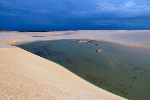 Barreirinhas: excursión a la Laguna Bonita con parada en las Dunas Doradas