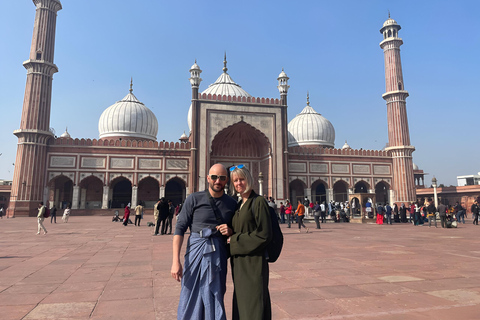 Delhi: tour espiritual de 4 religiones y espectáculo de agua de AkshardhamTour privado (coche + guía)