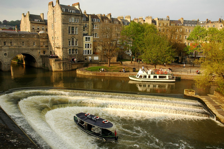Bath and Cotswolds Tour with Roman Baths from London Tour without entries in English