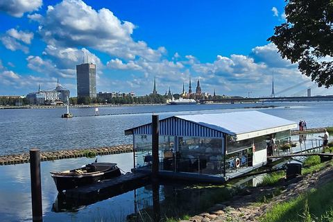 Riga: Private Boat tour cruise Riga City Panorama (30 min)