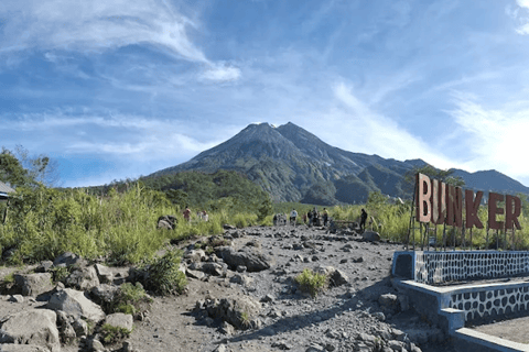 Yogyakarta: Merapi-Sonnenaufgang und Pindul-Höhlen-Tubing