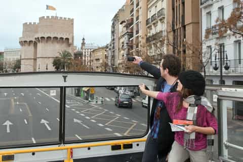 Valencia: 24, 48, or 72-Hour Valencia Tourist Card