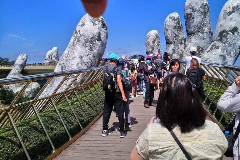 Dia inteiro na Ponte Dourada e na Montanha de Mármore saindo de Hoi An/Da NangPegue em Da nang