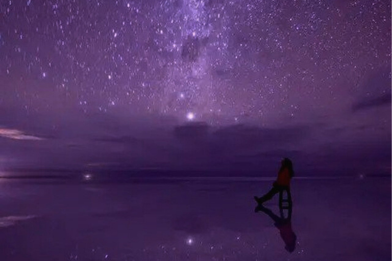 Uyuni: Salt Flats Sunset and Stargazing Tour