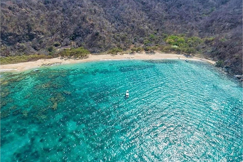 Santa Marta: Full Tour to Tayrona Park with a Swim in Cabo San Juan