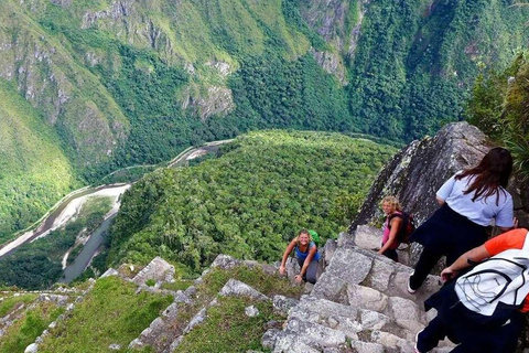 Machu Picchu and Huayna Picchu