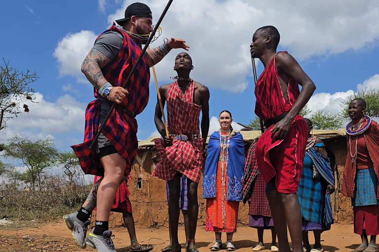 Nairobi: Maasai Village Tour with a Maasai Guide