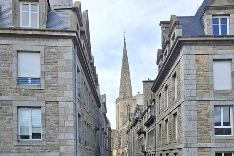 Guided tour of Saint-Malo's ramparts