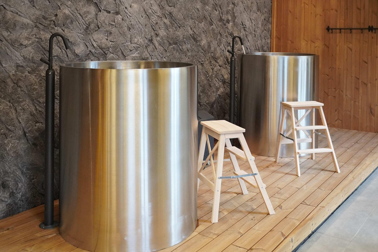 Finnish Sauna and Cold Plunge Experience in Belgrade