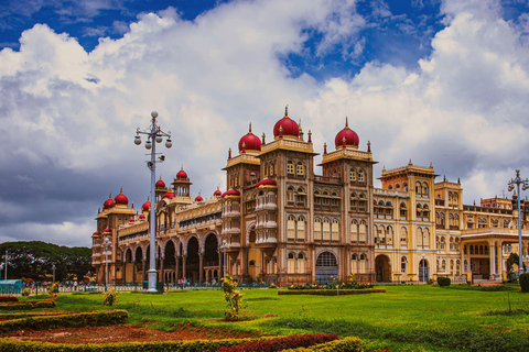 Bangalore: Mysore Day Trip - Palace, Hill and Market