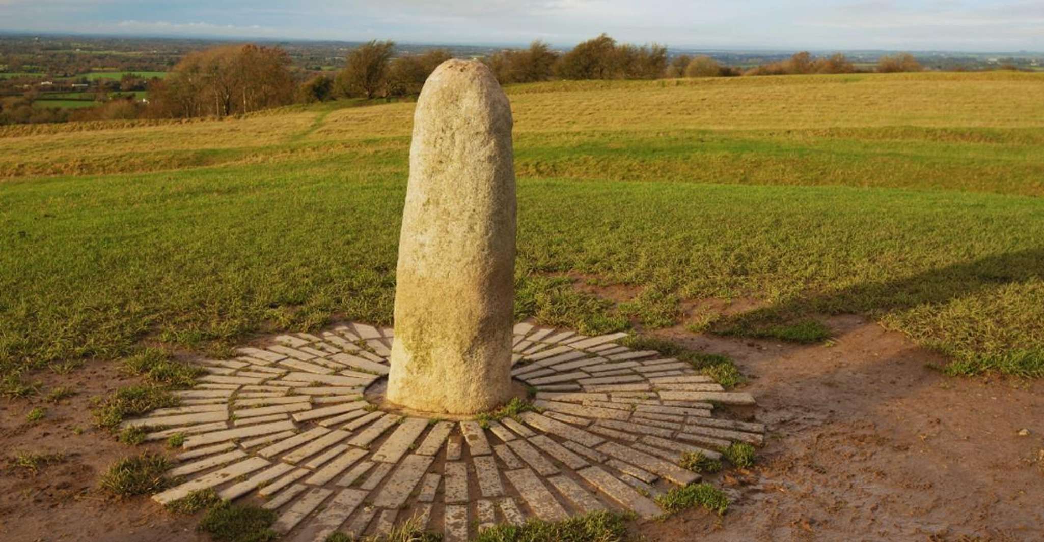 From Dublin, Celtic Boyne Valley and Ancient Sites Tour - Housity