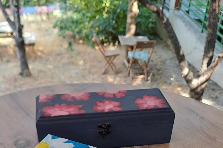 Ankara: Wood Painting Workshop