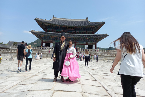Circuit avec escale à Gyeongbokgung-Musée folklorique-Bukchon-Insadong