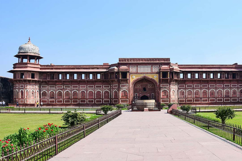 Taj Mahal Tour With Professional Photoshoot And Guide Taj Mahal Tour With Professional Photoshoot And Guide