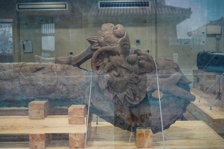 Naha: Okinawa Shuri Castle Peace Walking Tour