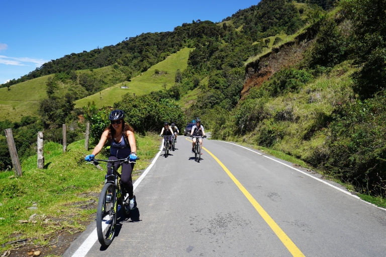 Ekwador Aktywnie: wędrówki, rowery i tratwy po regionach Andów i Amazonii