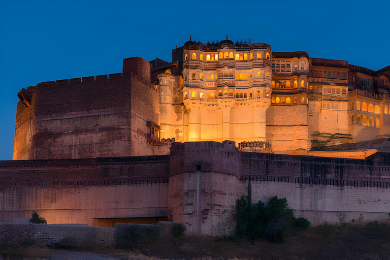 7-daagse Gouden Driehoek Jodhpur Udaipur Tour vanuit DelhiDeze optie is inclusief vervoer en gids