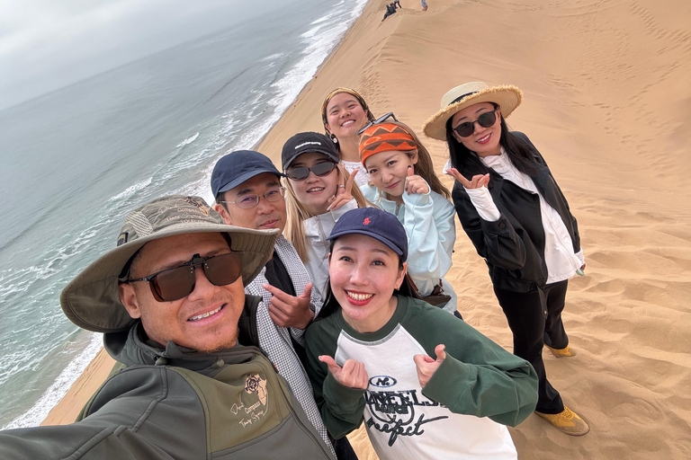 Walvisbay: Sandwich Harbour 4x4 Tour-Unparalleled Experience