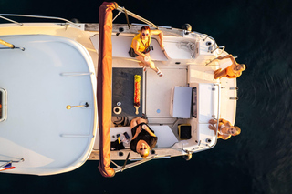 Krk: Private Sunset Cruise to Plavnik Island with Swimming