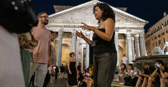 Rome: Small-Group Guided Night Walking Tour
