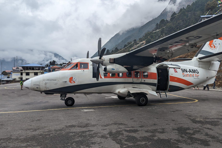 Flugticket nach Lukla von Kathmandu für den Everest Trek