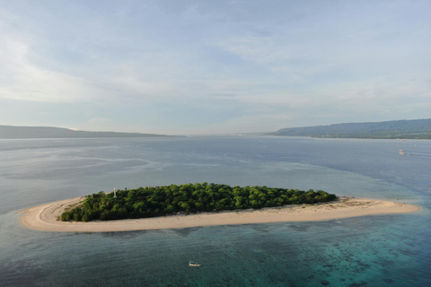 Banyuwangi: Deer and Tabuhan Island Snorkeling 12 Hours Trip