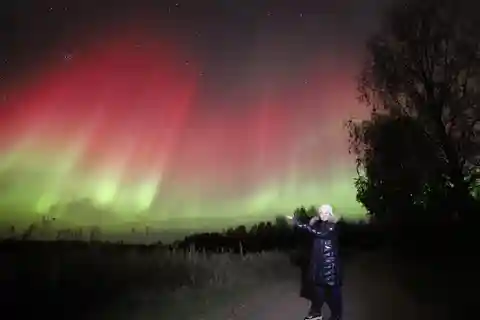 Rovaniemi: Visita guiada a la Aurora Boreal con cámara profesional
