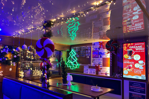 Wroclaw: Boat Cruise by Heated Ship with Santa Claus