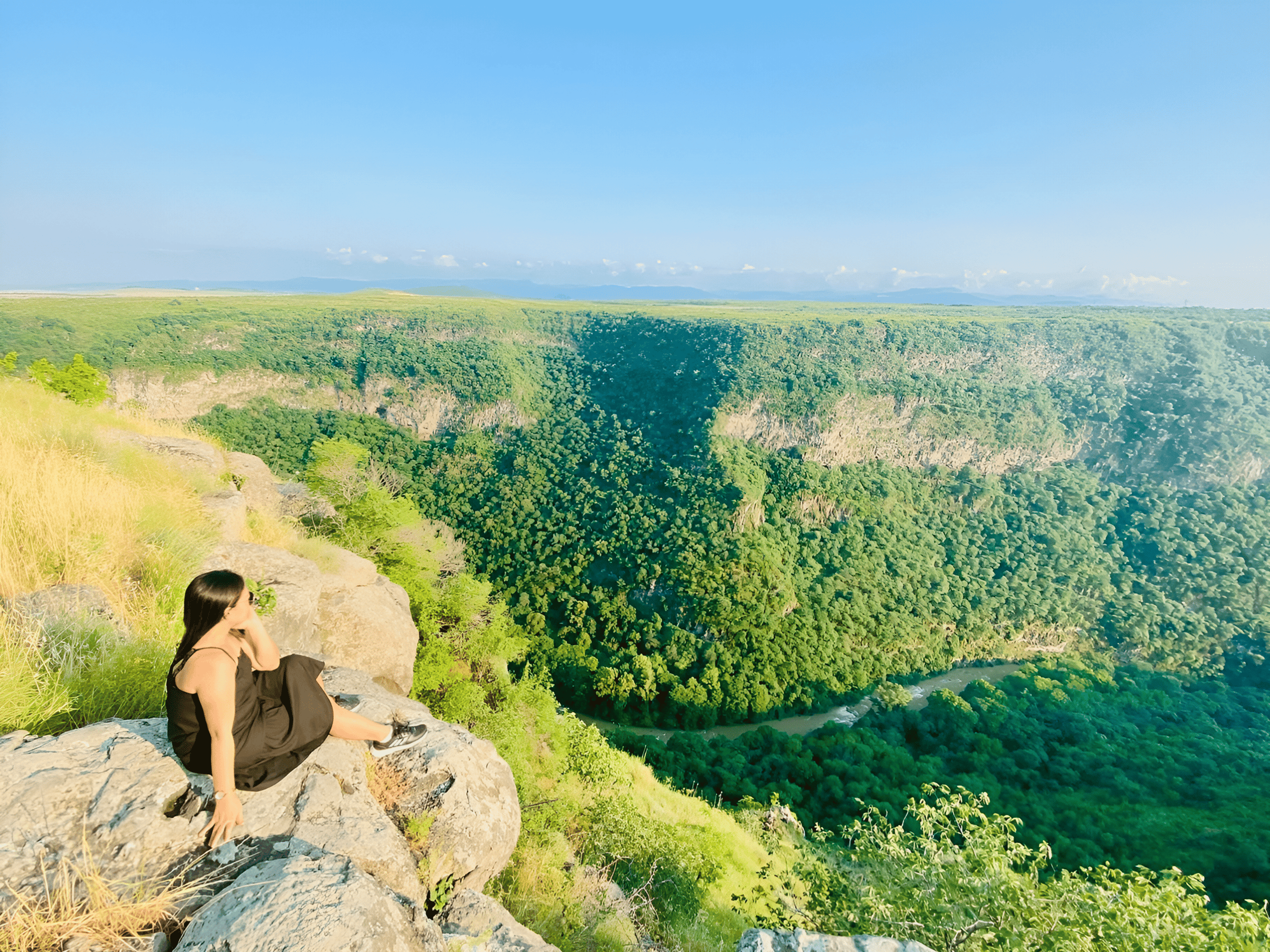Ab Tiflis: Wanderung in der Samschwilde-Schlucht und Drohnen-/Fotosession