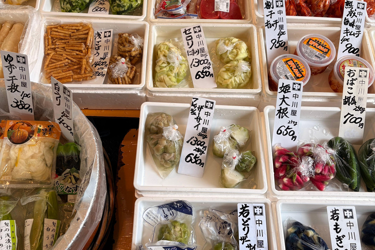 Tsukiji Fish Market Food Tour in Tokyo: Seafood Delight