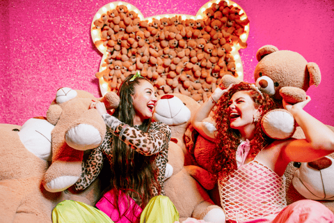 Amsterdam: WONDR Experience + Barbie: The Dream Experience
