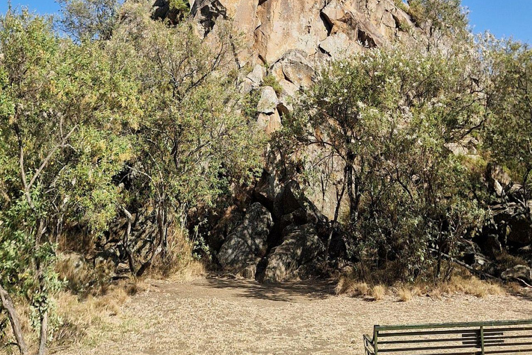 Nairobi: Hell's Gate National Park and Lake Naivasha Tour