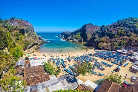 Grotta di Pindul, spiaggia di Ngrenehan e tour dei pesci di mareGrotta di Pindul, spiaggia di Ngrenehan e tour del pesce di mare