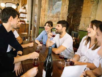 Paris: Left Bank Food & Wine Tour in the Latin Quarter