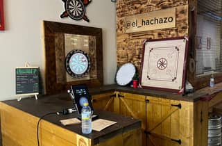 Valencia: Interaktives Dartspiel mit Getränken
