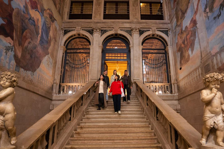 Uncommon Venice: Hidden Gems Walk with Rooftop & Tastings Small Group Tour