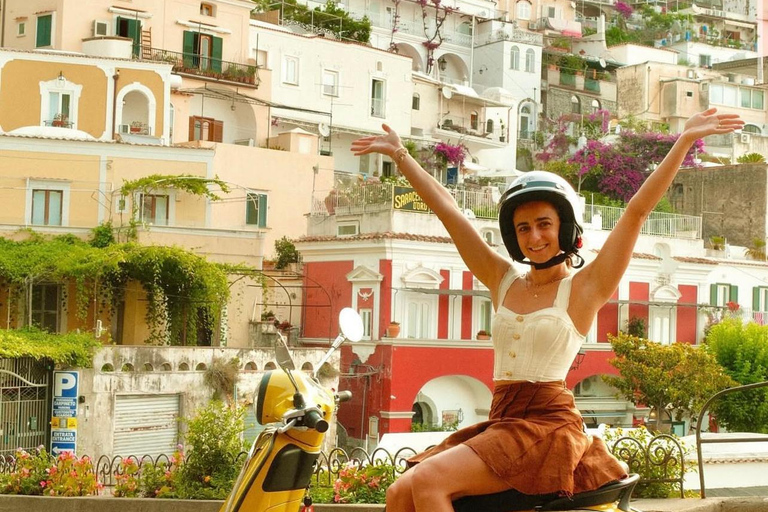 Amalfi Coast: Vespa Rental with Local Itinerary Amalfi Coast by Vespa: A Freedom Tour with a "Local" Itinerary