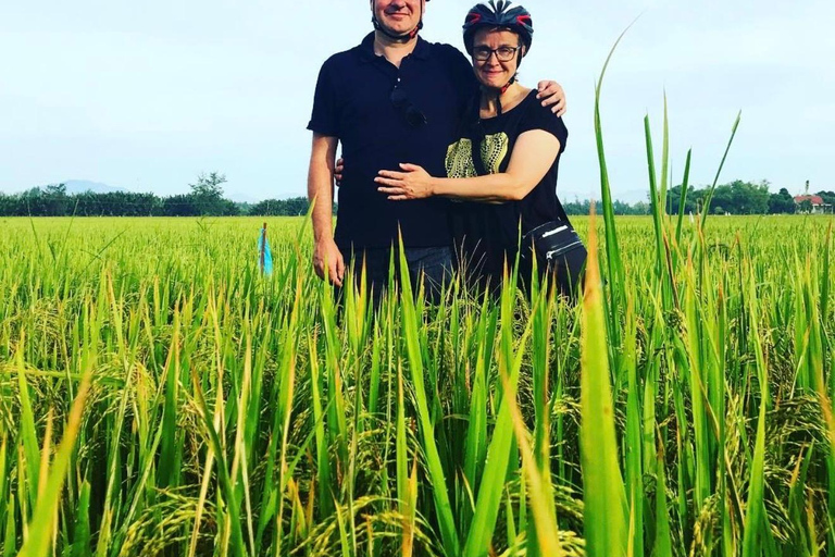 Hanoi Countryside Bike Tour: Rice Fields & Snake Village