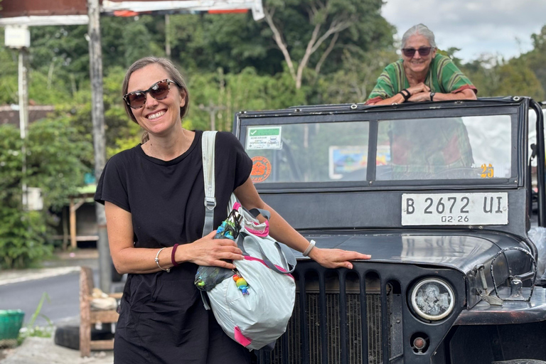 Yogyakarta: Merapi Volcano Jeep 4x4 Adventure with breakfast