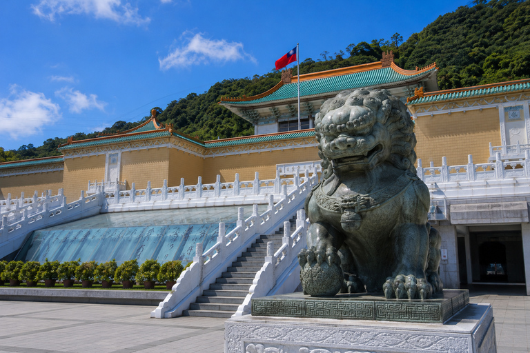 Taipei National Palace Museum Guided Tour & Admission Ticket