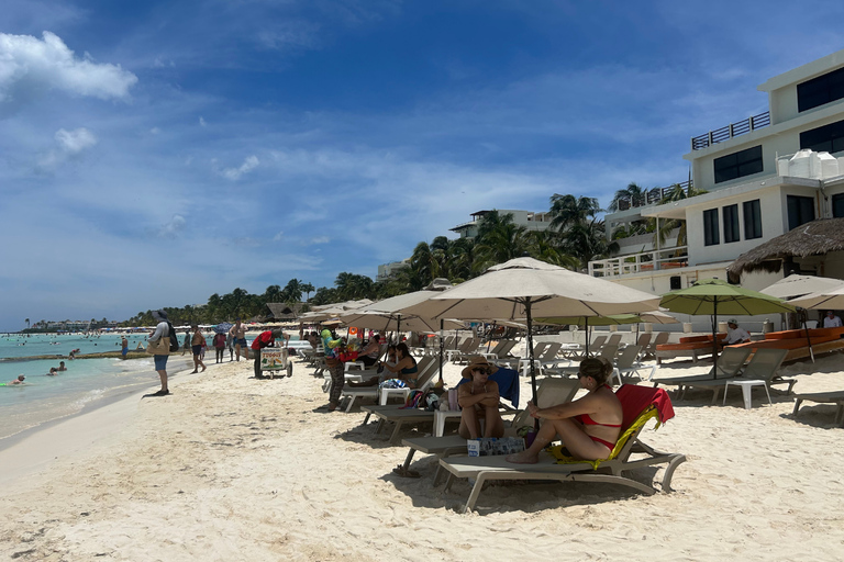 Isla Mujeres: Katamaran i nurkowanie tylko dla dorosłychWycieczka z Cancun