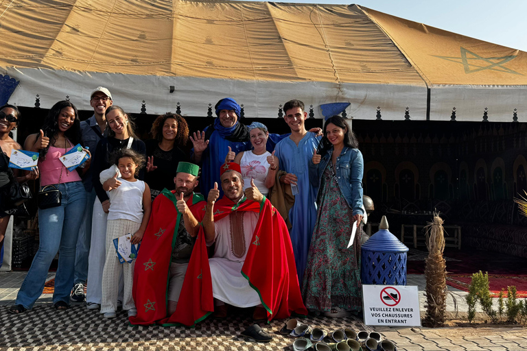 Marrakech: Royal Breakfast with Hot Air Balloons view